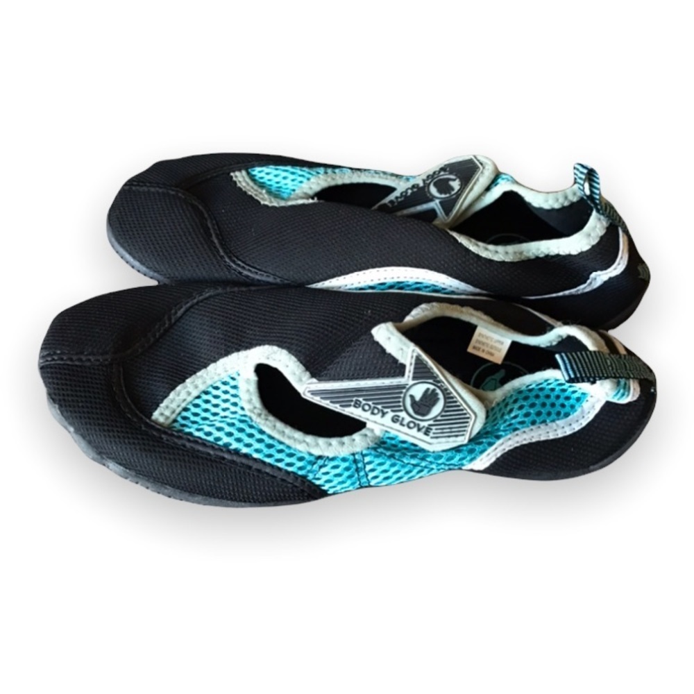 Body Glove Aqua and Black Water Shoes with Rubber Foot Fitted Sole Men’s Sz. 6